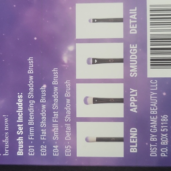 New Game Beauty 4 Eye Brush Set - Picture 2 of 2